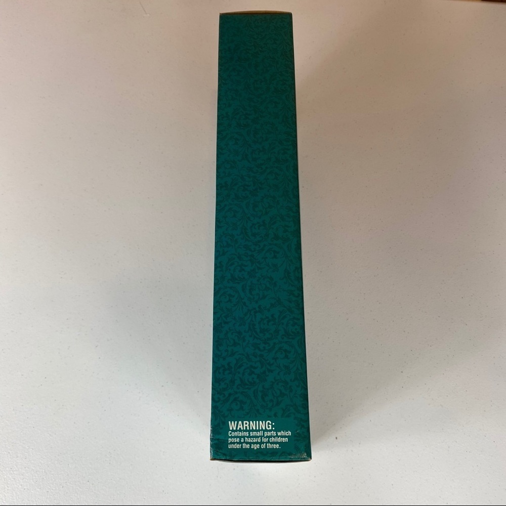 NEW Victorian Elegance Barbie Special Edition - Picture 9 of 12